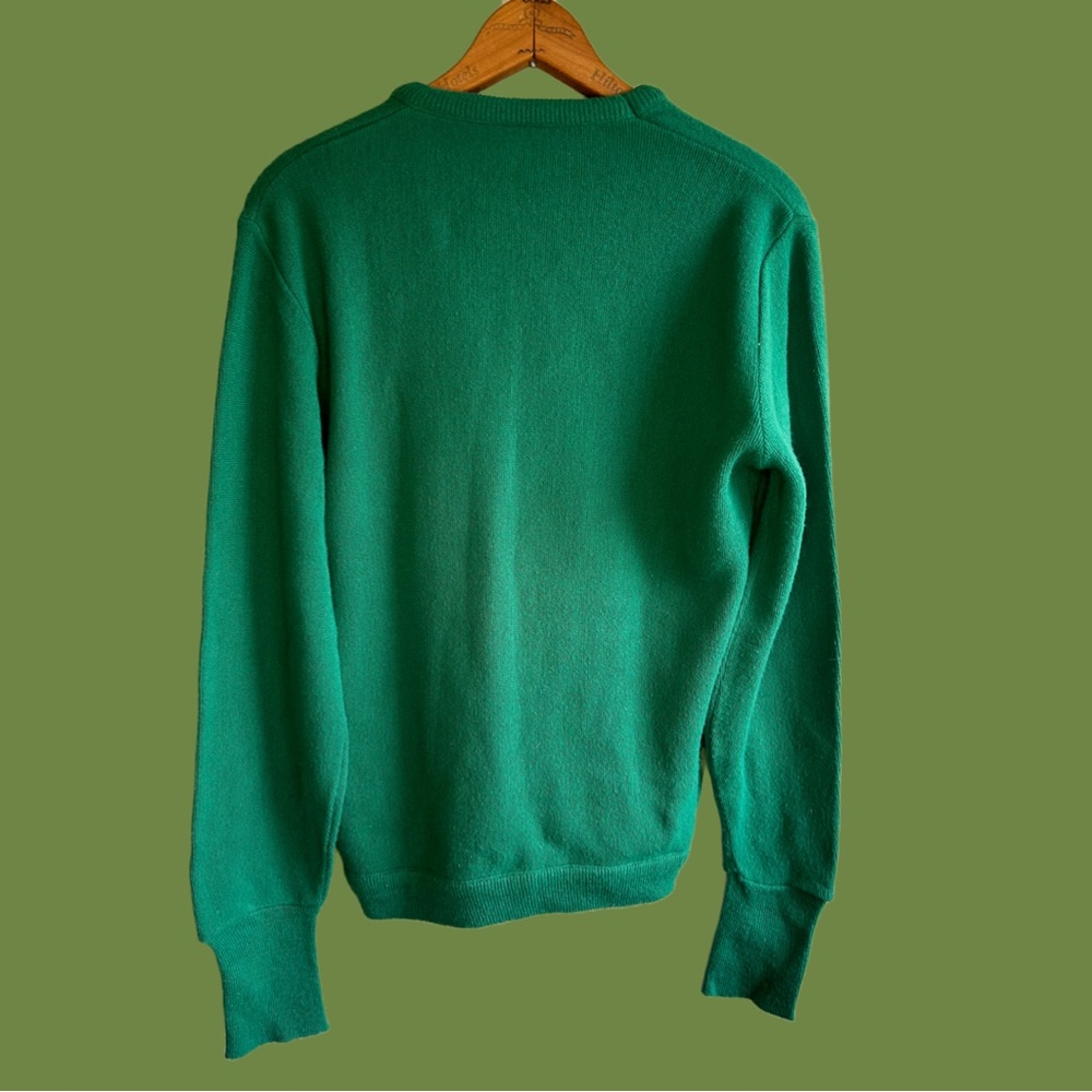 Vintage Izod V-Neck Sweater - Picture 5 of 8
